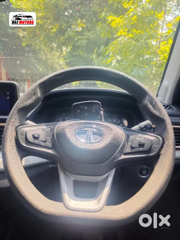 Tata Punch Accomplished Amt, 2022, Petrol