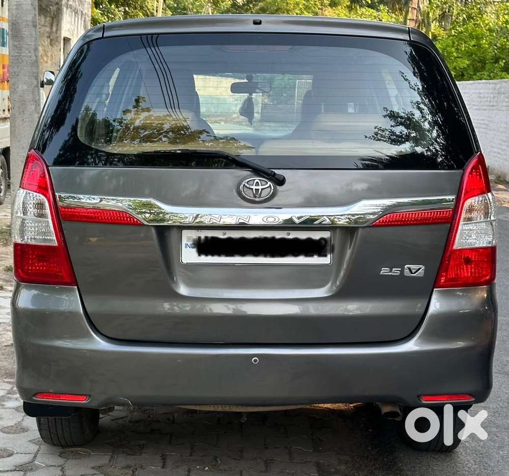 Toyota Innova 2014 Diesel 133000 Km Driven