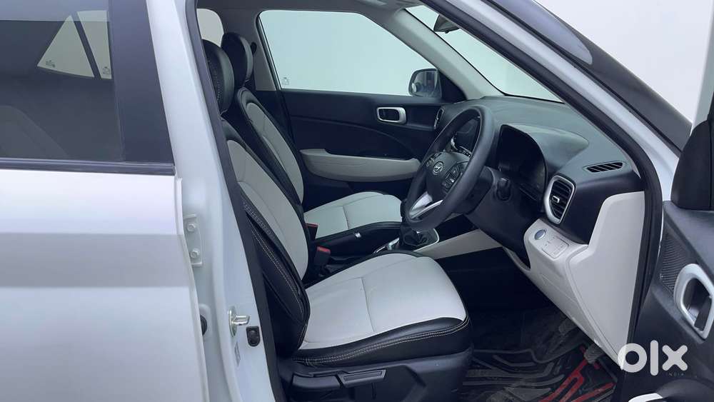 Hyundai Venue 1.2 S (o), 2025, Petrol