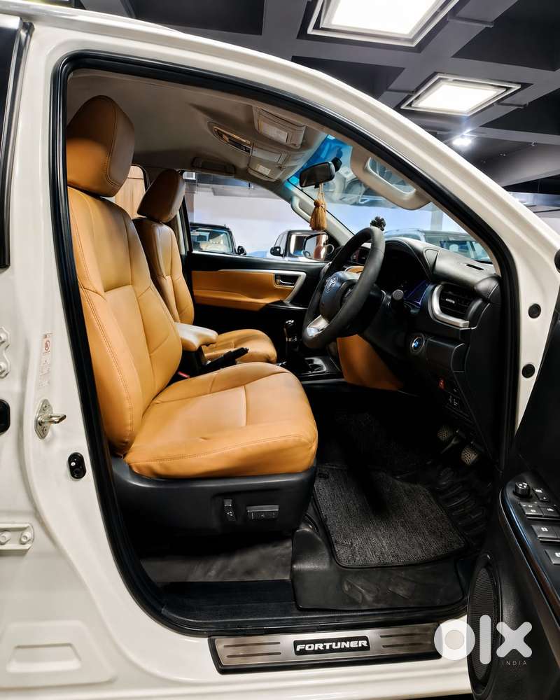 Toyota Fortuner 4x2 Manual, 2017, Diesel