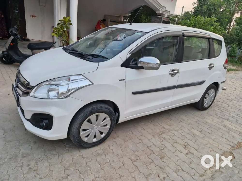 Maruti Suzuki Ertiga 2016 Diesel 125000 Km Driven