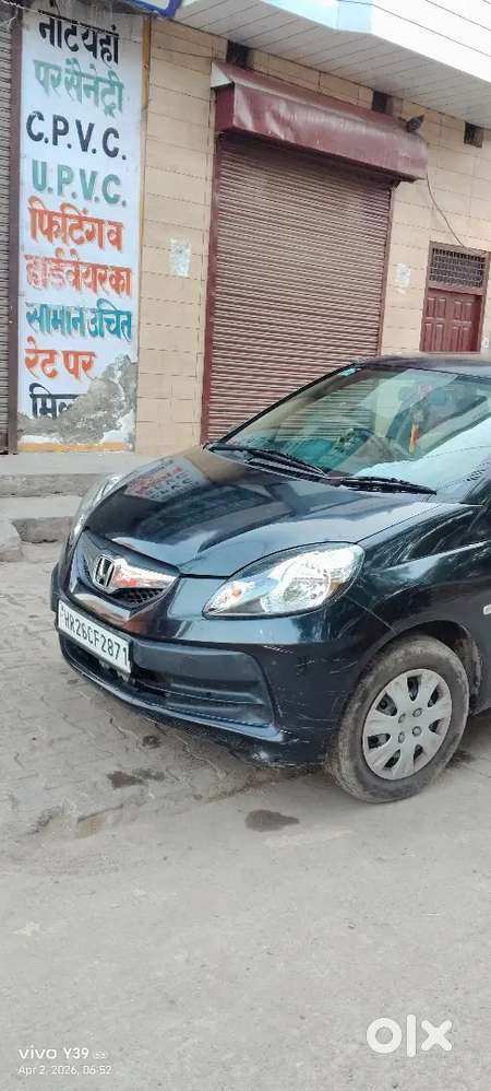 Honda Brio Petrol Mt 2014