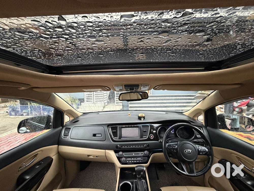 Kia Carnival Limousine Plus 7 Str, 2021, Diesel