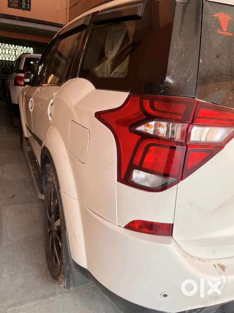 Mahindra Xuv500 2018 Diesel 72000 Km Driven