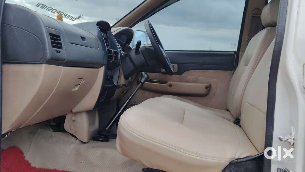 Chevrolet Tavera Neo 3 Ls R 10 Seater Bs Iv, 2014, Diesel