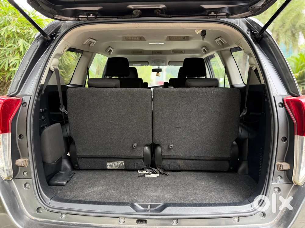 Toyota Innova Crysta [2020-ongoing] 2.4 Gx 7 Str, 2021, Diesel
