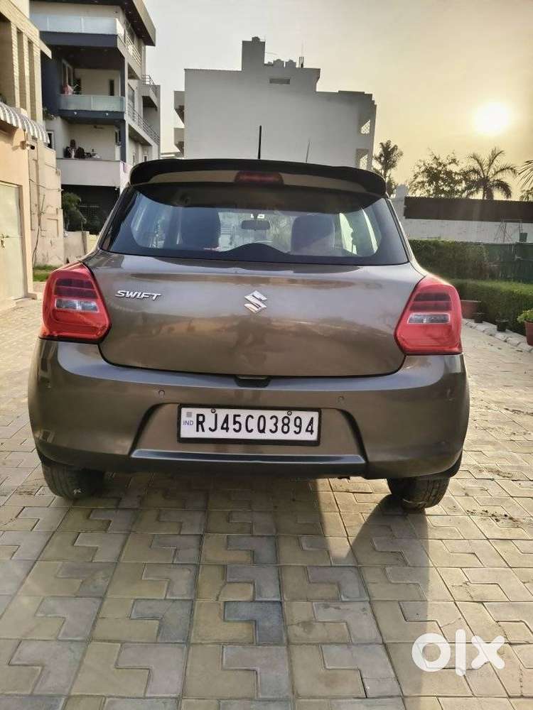 Maruti Suzuki Swift Vxi Optional, 2021, Petrol