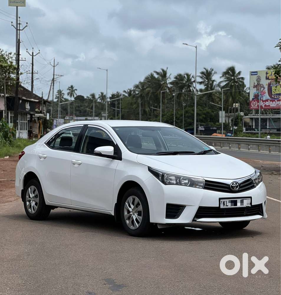 Toyota Corolla Altis 1.8 J, 2016, Diesel