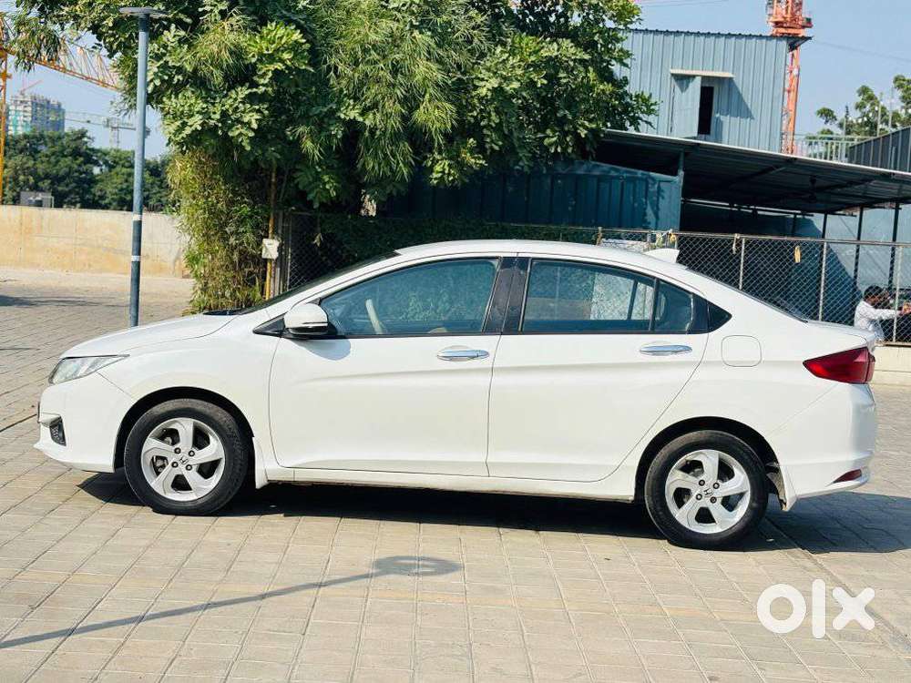 Honda City V Mt, 2015, Cng & Hybrids