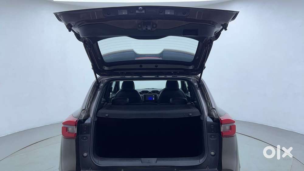 Nissan Magnite 1.0 Xv Premium Turbo Cvt (o), 2022, Petrol