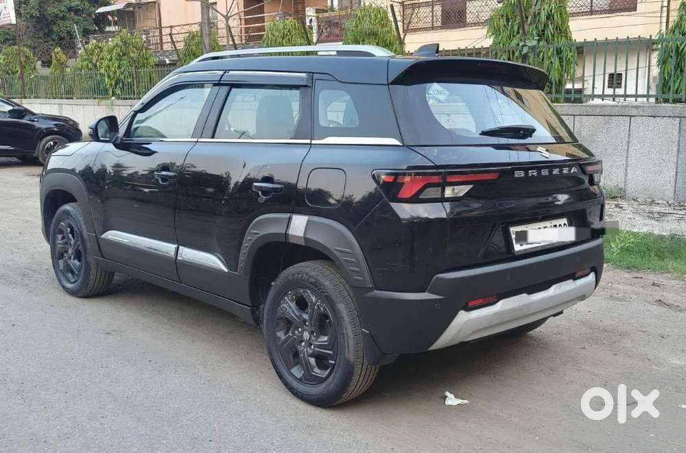 Maruti Suzuki Brezza 1.5 Zxi Cng, 2023, Cng & Hybrids