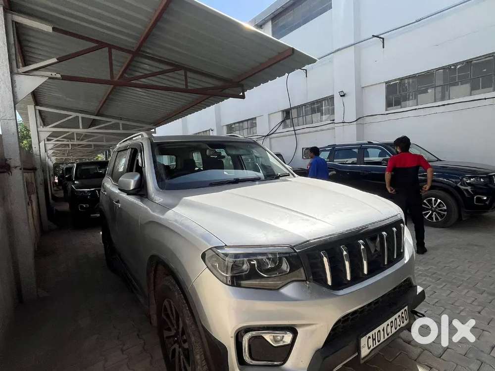 Selling  Scorpio N First Owner  Ch Registration