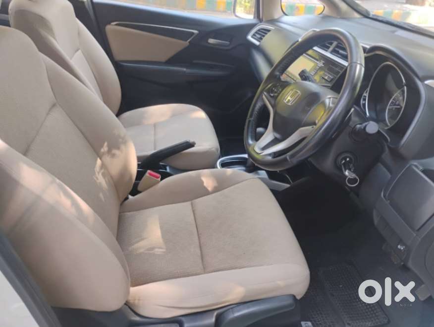Honda Jazz V Automatic, 2018, Petrol