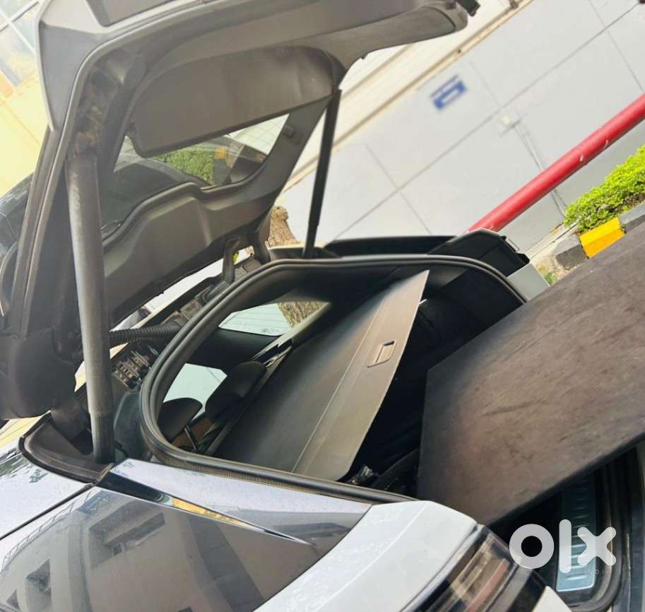Land Rover Range Velar Hse Dynamic 2.0 Petrol, 2024, Petrol
