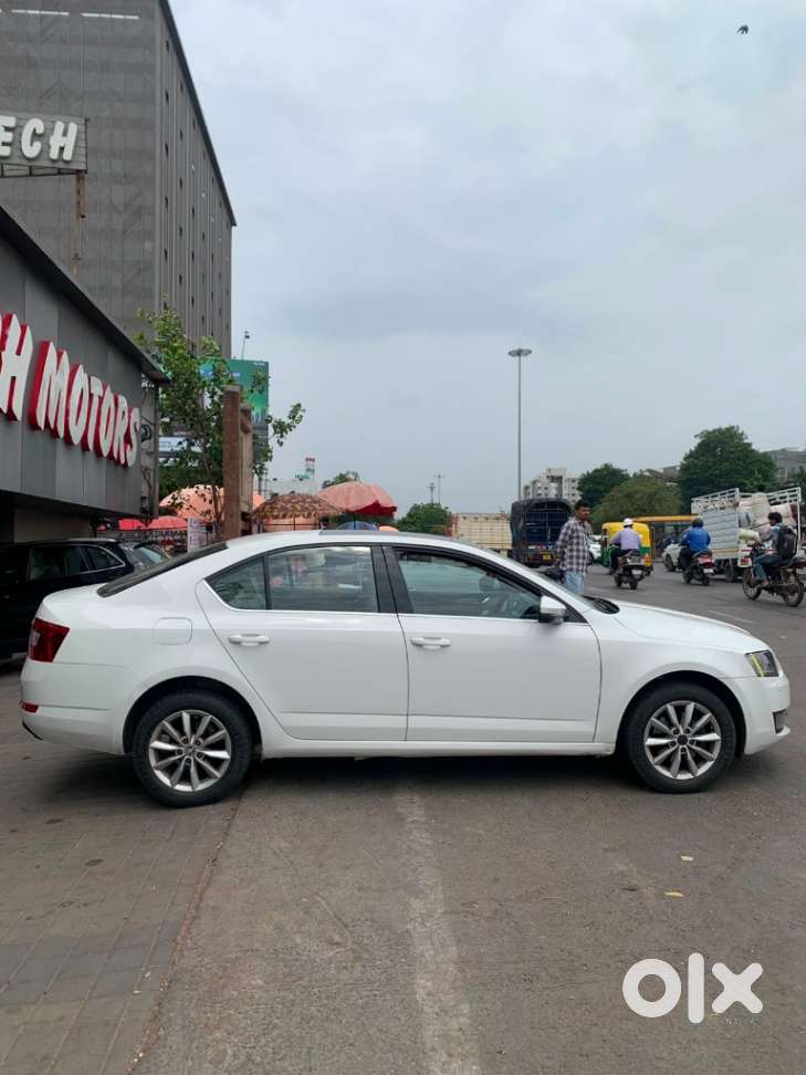Skoda Octavia 1.9 Elegance Tdi, 2014, Diesel