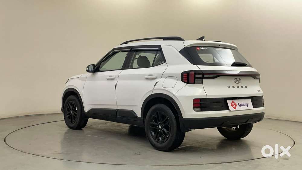 Hyundai Venue 1.0 Sx (o) Turbo Dct, 2024, Petrol
