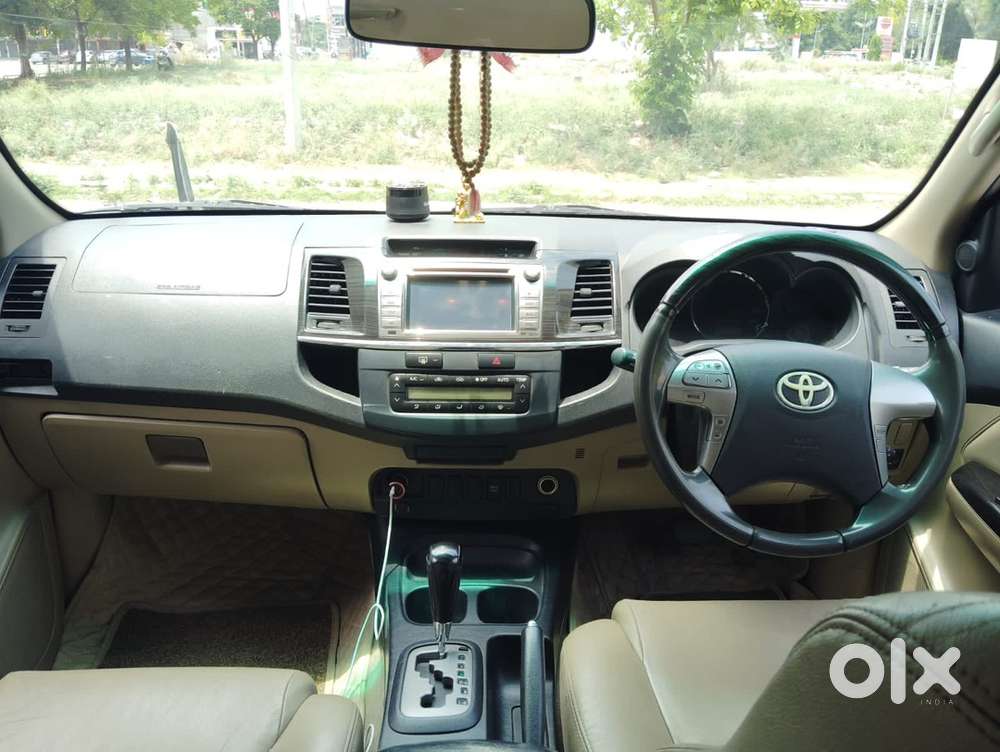 Toyota Fortuner Diesel 2014(december)