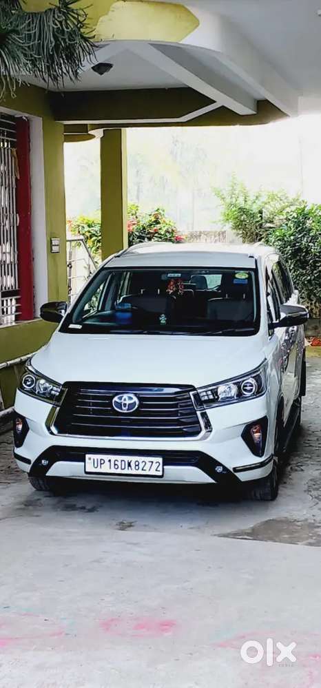 Mint Condition Innova Crista Top Model