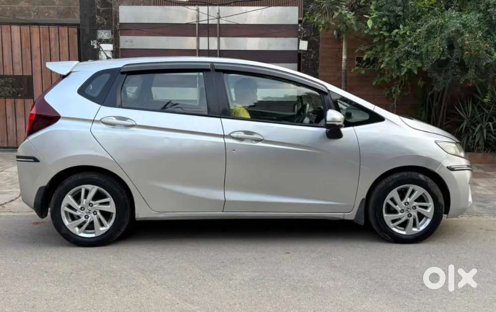 Honda Jazz Petrol 2016 Car
