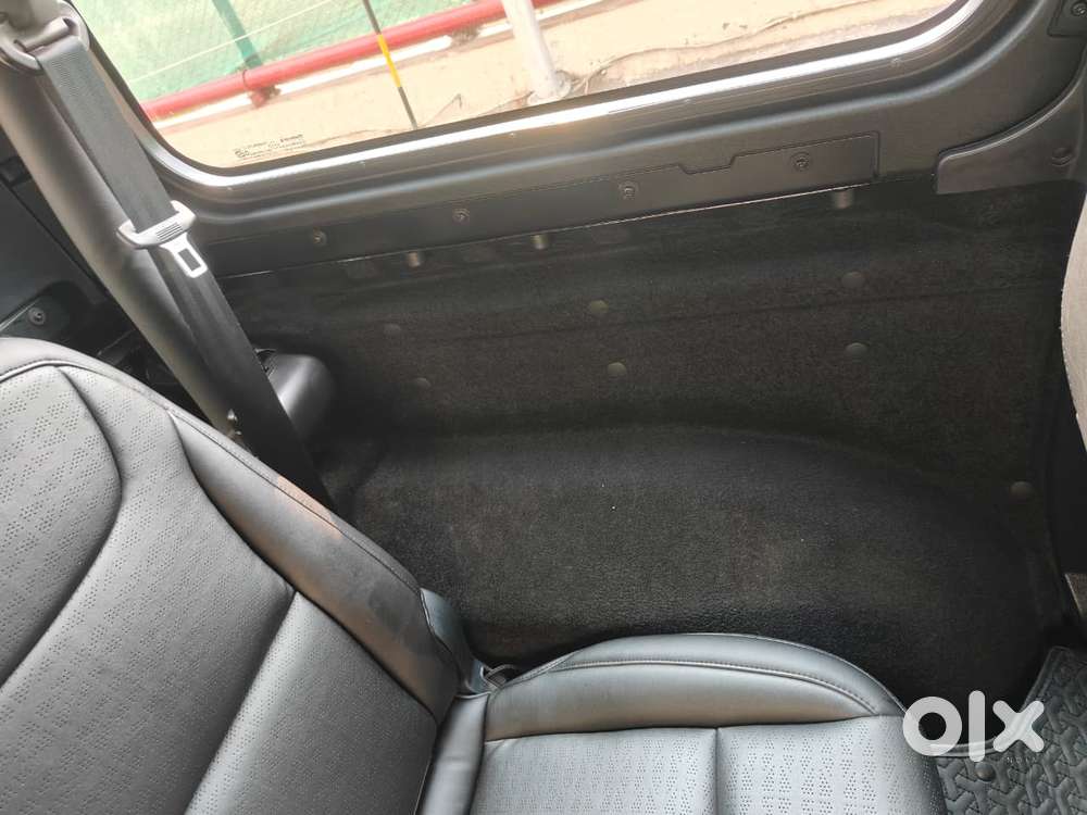 Mahindra Thar Lx D 4wd At, 2022, Petrol