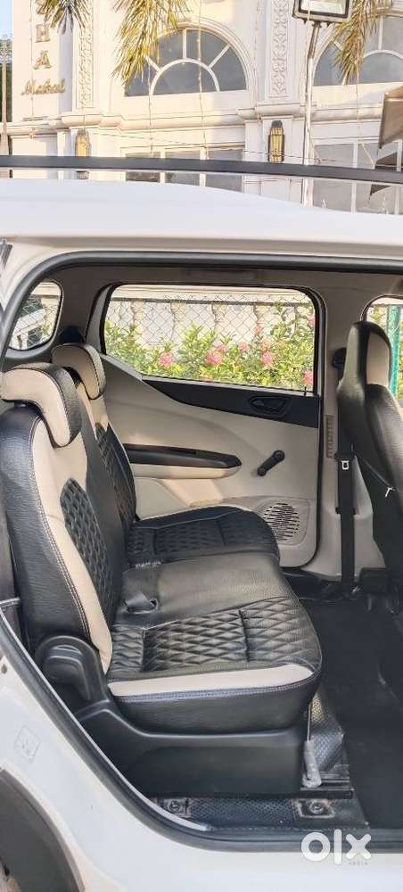 Renault Triber Rxl, 2021, Petrol