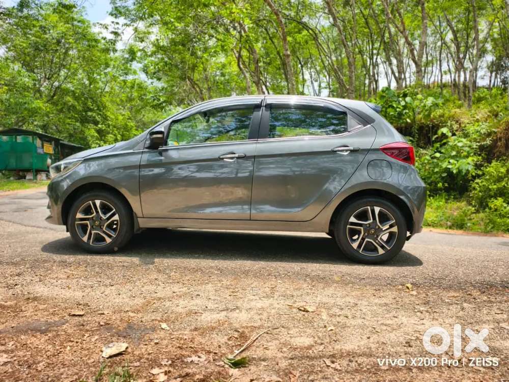 Tata Tiago 2022 Petrol Less Driven