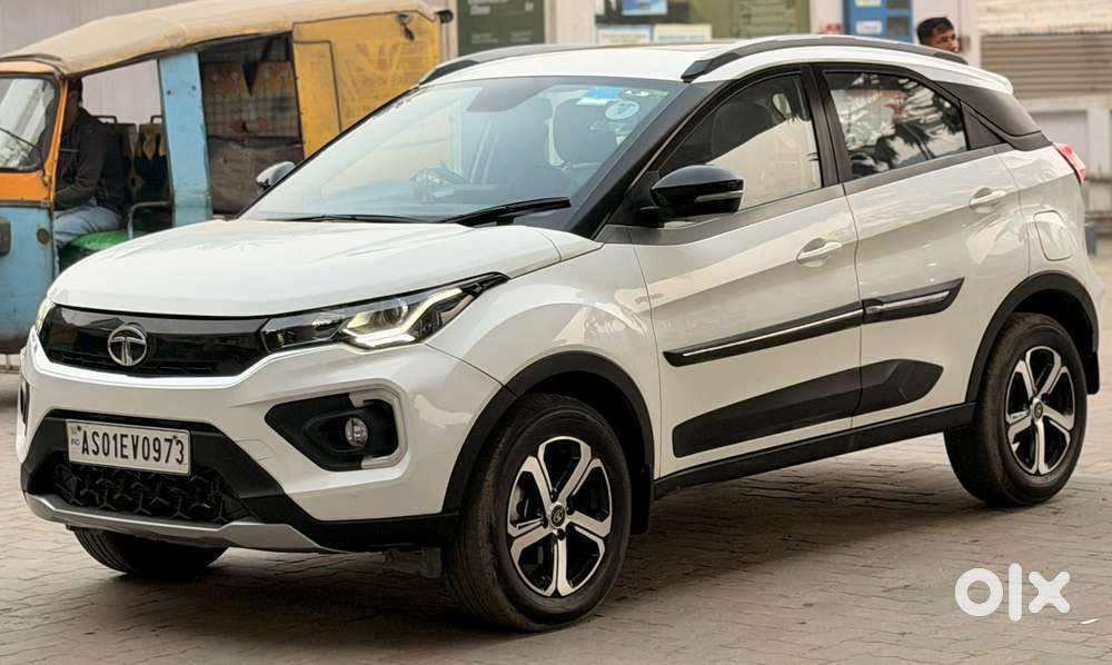 Tata Nexon 1.5 Revotorq Xza Plus S Amt, 2021, Petrol