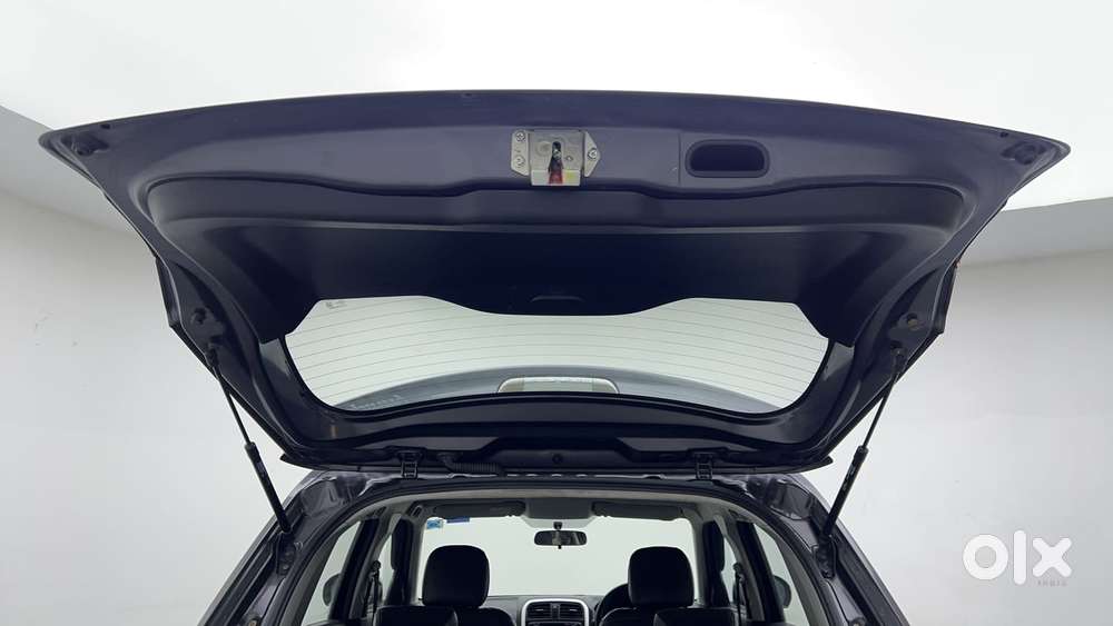 Maruti Suzuki Vitara Brezza 1.5 Vxi, 2022, Petrol