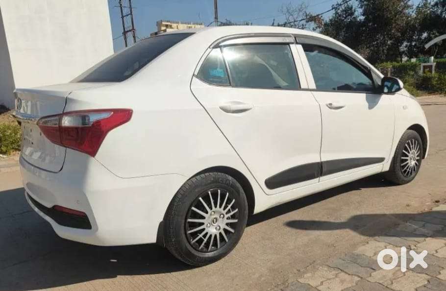 Hyundai Xcent 1.2 Vtvt S, 2022, Petrol