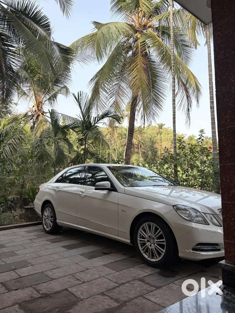 Mercedes-benz E-class 2011 Petrol 59000 Km Driven