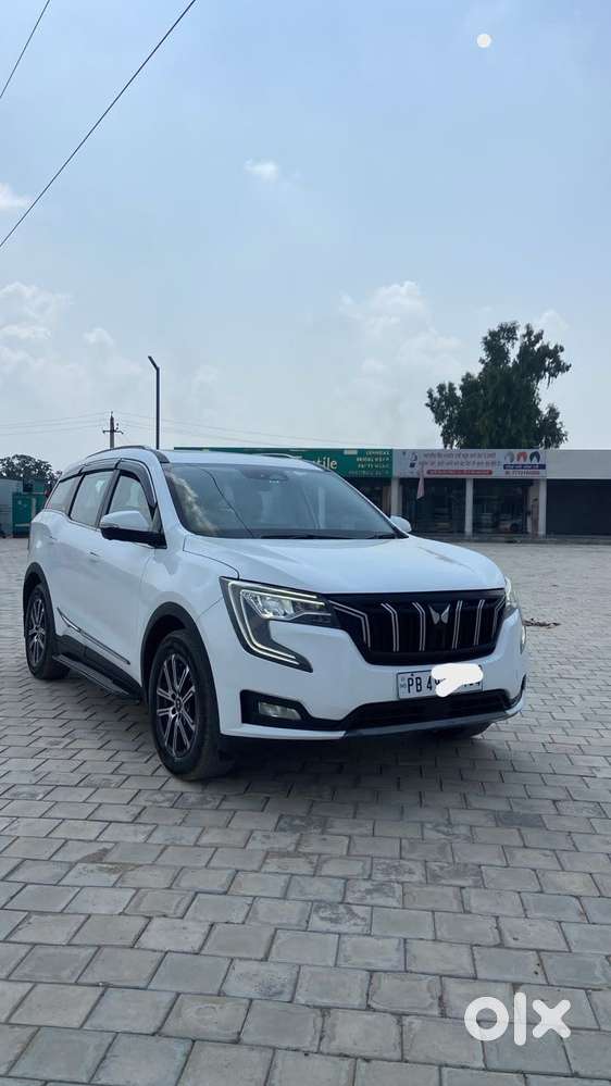 Mahindra Xuv700 2.2 Ax 7 Diesel Mt Luxury Pack Str, 2024, Diesel