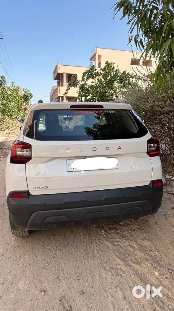 Skoda Kylaq 2025 Petrol Well Maintained
