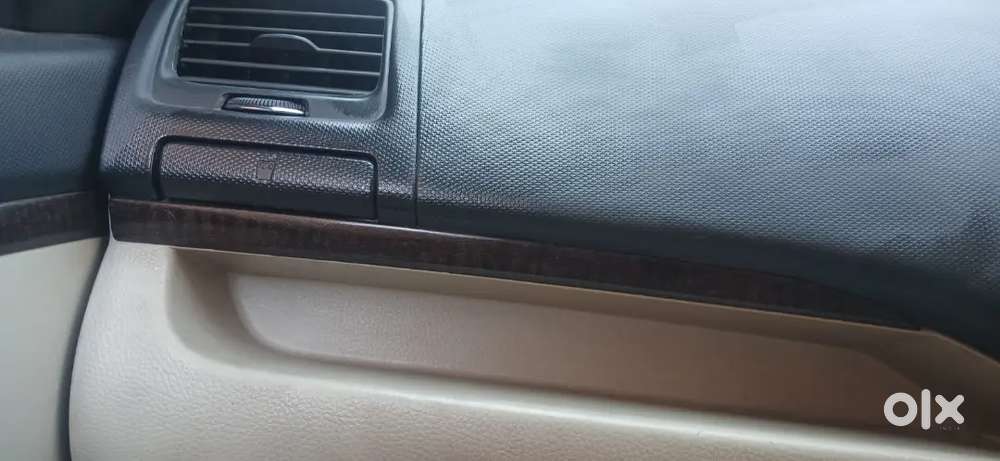 Maruti Suzuki Swift Dzire 2012