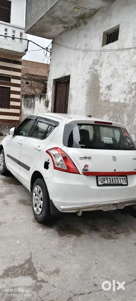 Maruti Suzuki Swift 2016 Cng & Hybrids 82000 Km Driven