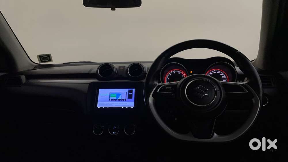 Maruti Suzuki Swift Amt Zxi, 2018, Petrol