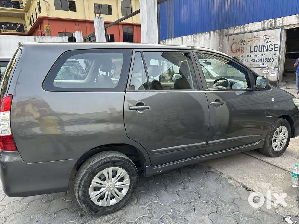 Toyota Innova 2.5 G (diesel) 7 Seater Bs Iv, 2014, Diesel