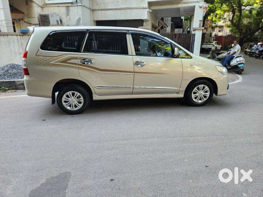 Toyota Innova 2.5 G (diesel) 7 Seater, 2015, Diesel