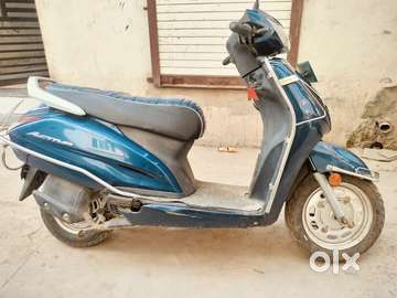 ACTIVA DELUX 2023 Scooters 1789541129