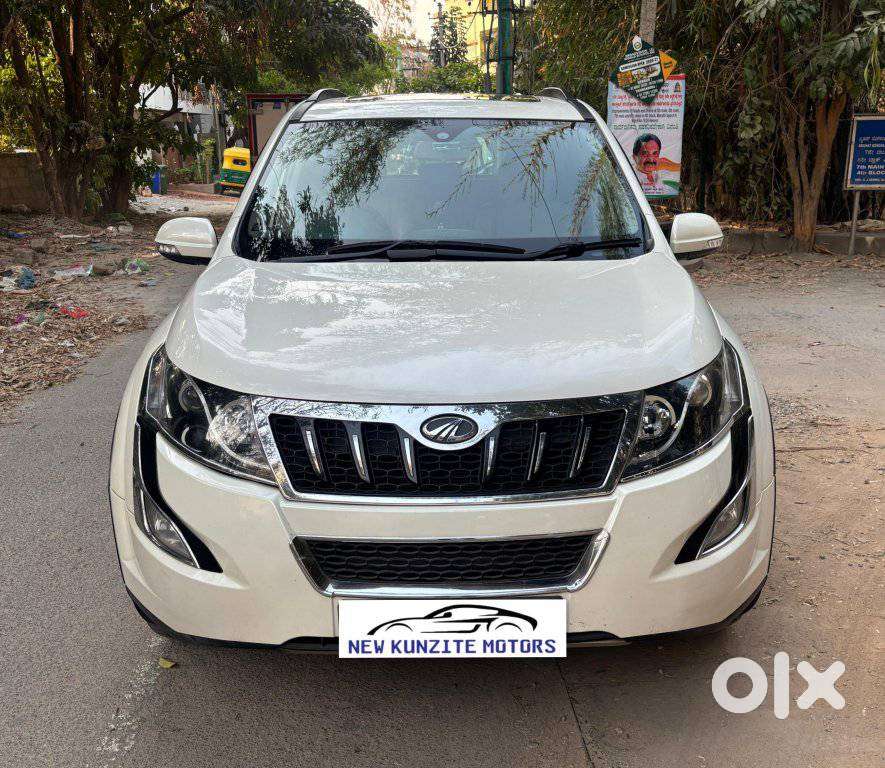 Mahindra Xuv500 At W10 Awd, 2016, Diesel