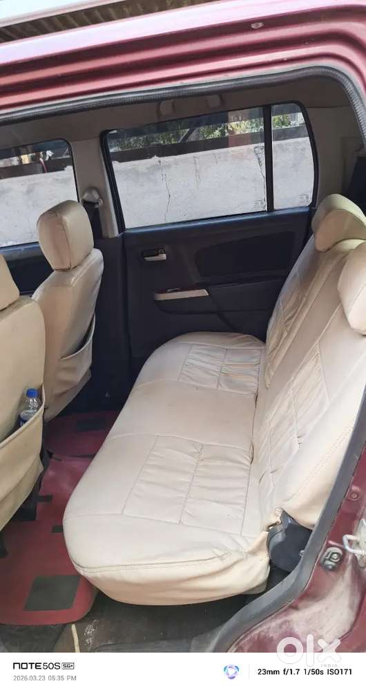 Maruti Suzuki Wagon R November 2011 Single Hand Used,2 Tyre New, 2-70%