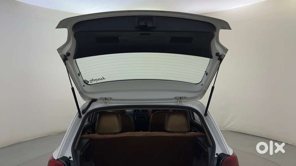 Volkswagen Polo Petrol Comfortline 1.2l, 2014, Petrol