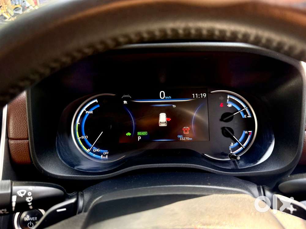 Toyota Innova Hycross 2.0 Zx (o) Hybrid 7 Str, 2025, Petrol