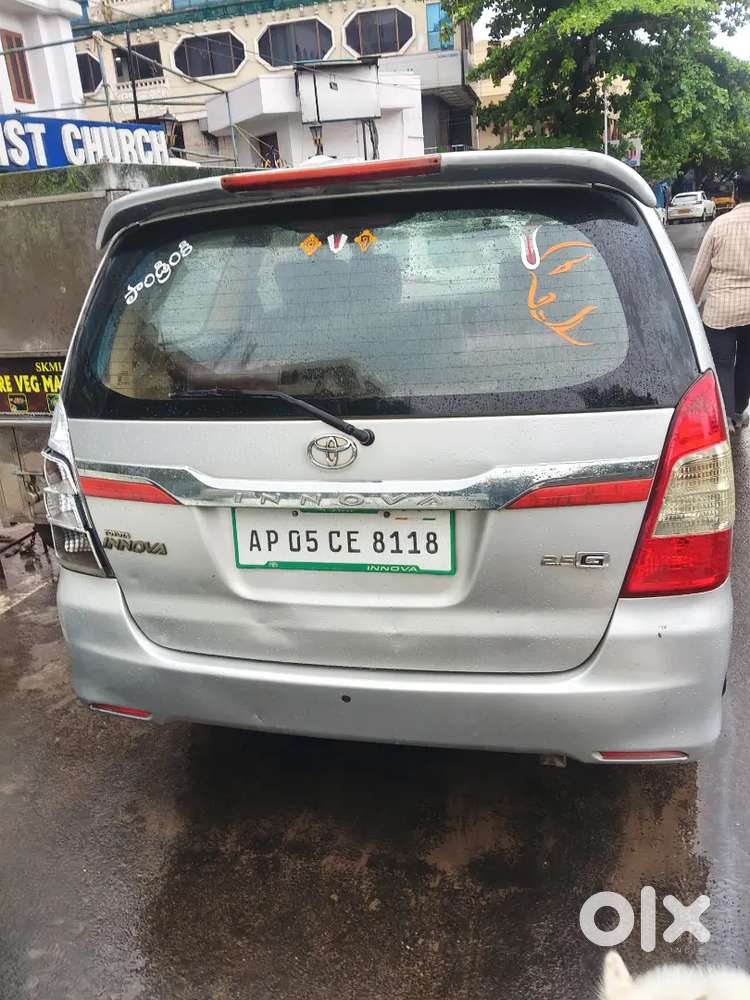 Toyota Innova 2012 Diesel 7 Str