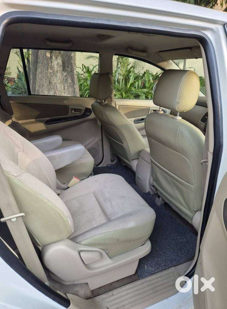 Toyota Innova 2.5 G (diesel) 7 Seater, 2007, Diesel