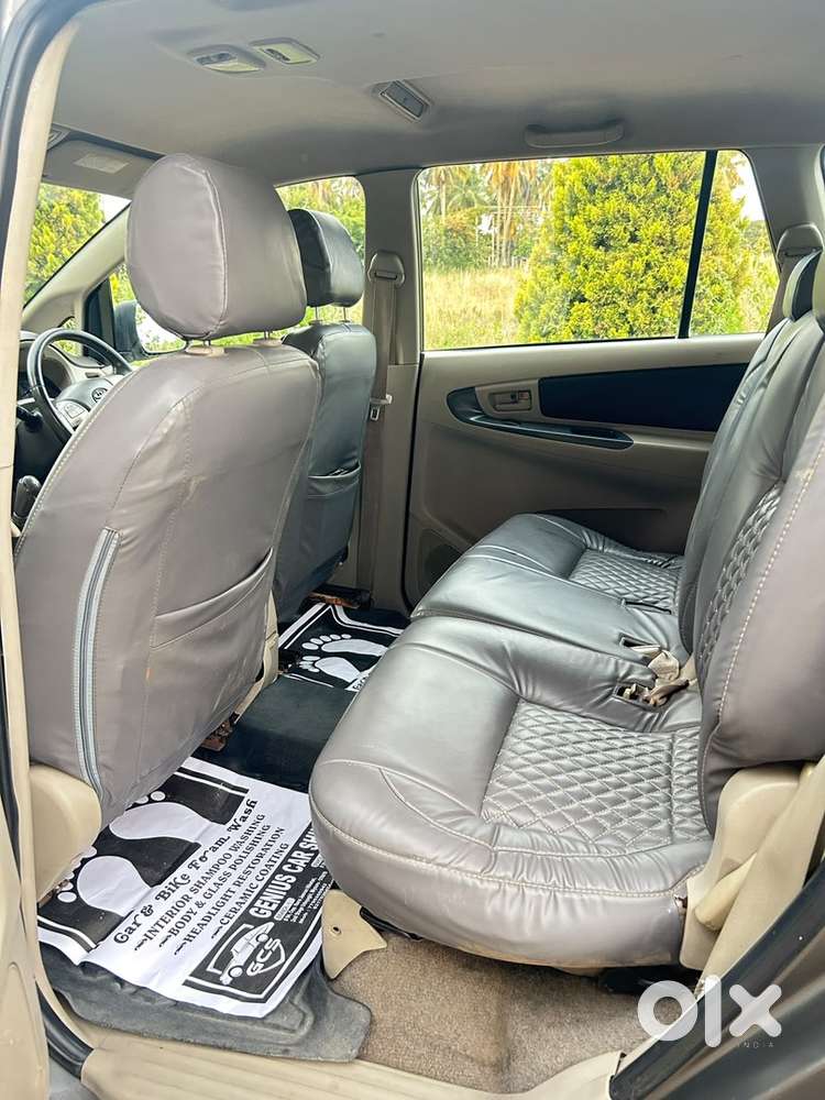 Toyota Innova brand new condition with Noc and Karnataka registered
