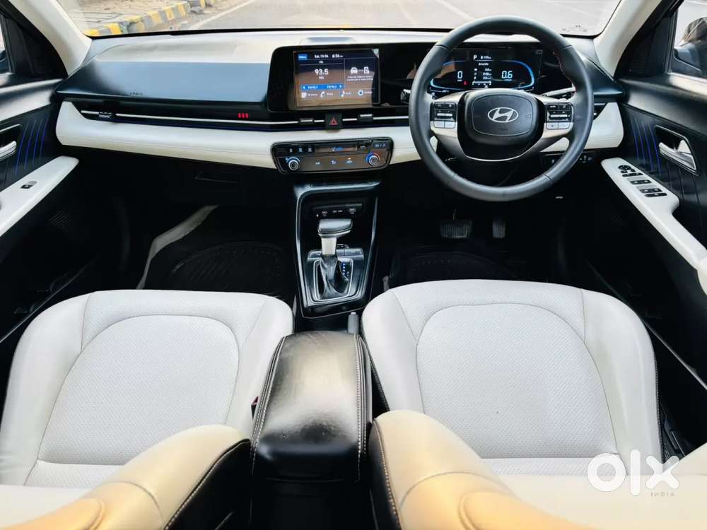 Hyundai Verna 1.5 Sx (o) Vtvt Ivt, 2024, Petrol
