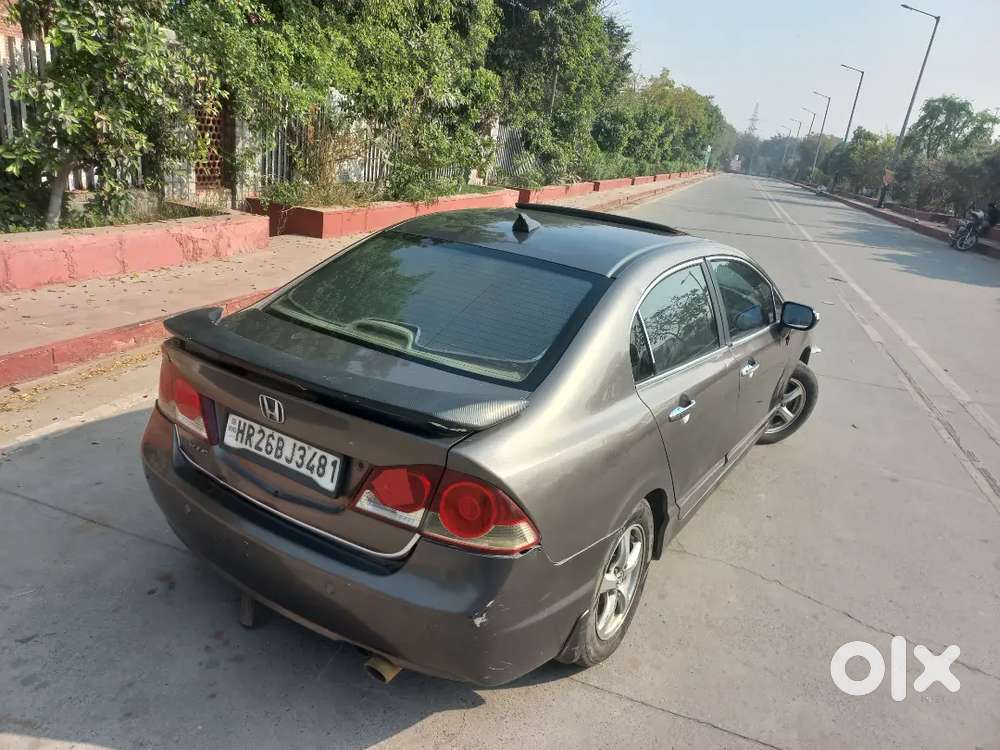 Honda Civic 2011 Cng & Hybrids 127000 Km Driven With 14kg Cng Cylinder