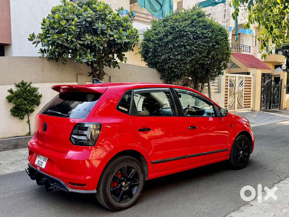 Volkswagen Polo Petrol Highline 1.6l, 2012, Petrol