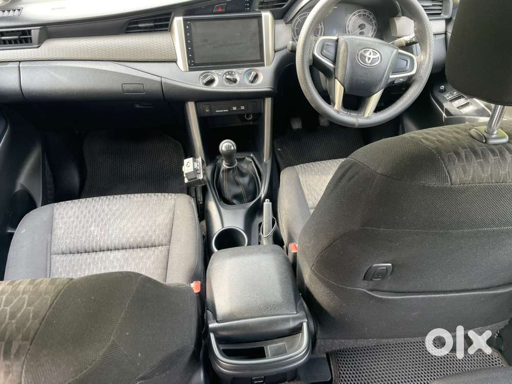 Toyota Innova Crysta 2017