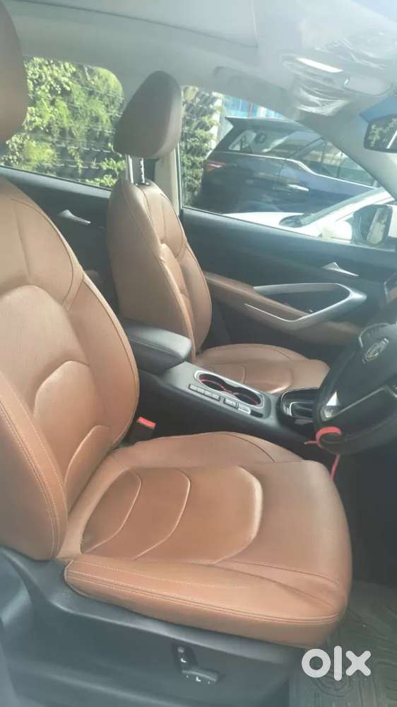Mg Hector Plus 1.5 Sharp Turbo Cvt 6 Str, 2022, Petrol